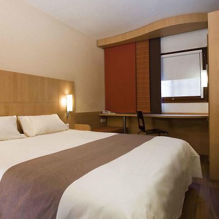 Encore Lagos Hotels And Suites Isolo Esterno foto
