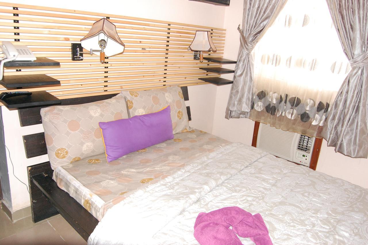 Encore Lagos Hotels And Suites Isolo Esterno foto