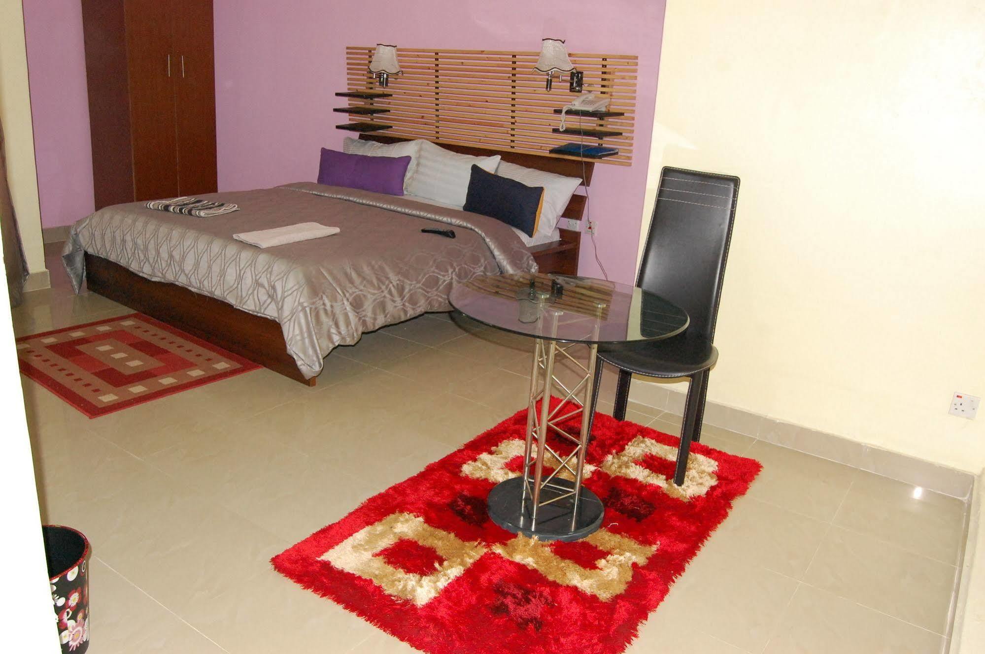 Encore Lagos Hotels And Suites Isolo Esterno foto